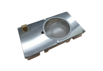 Coolant tank with lid